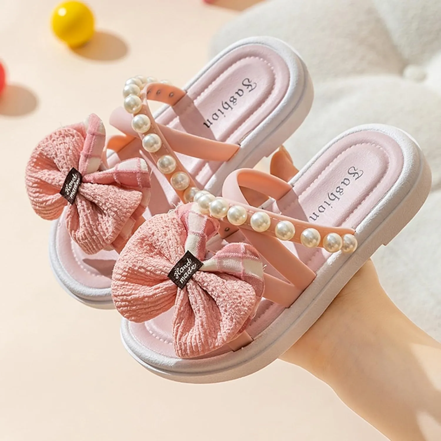 Classic Open Toe Flat Sandals Children Shoes Comfortable Soft Soled Slippers Fashionable Flower Pearl Beach Sandals And Slippers