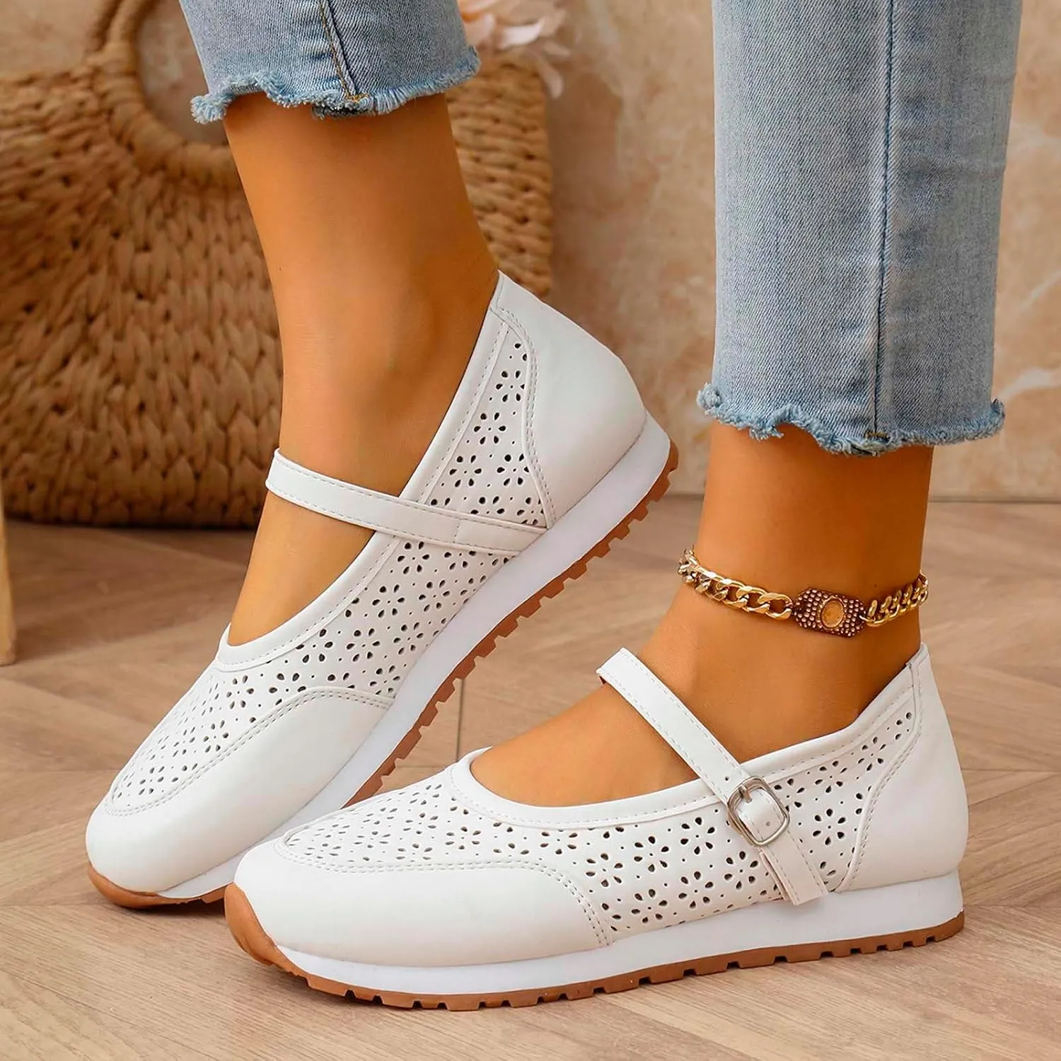 Leisure Women's Soft Sole Non Slip Flat Breathable Buckle Strap Lazy Shoes Womens Dressy Casual Shoes