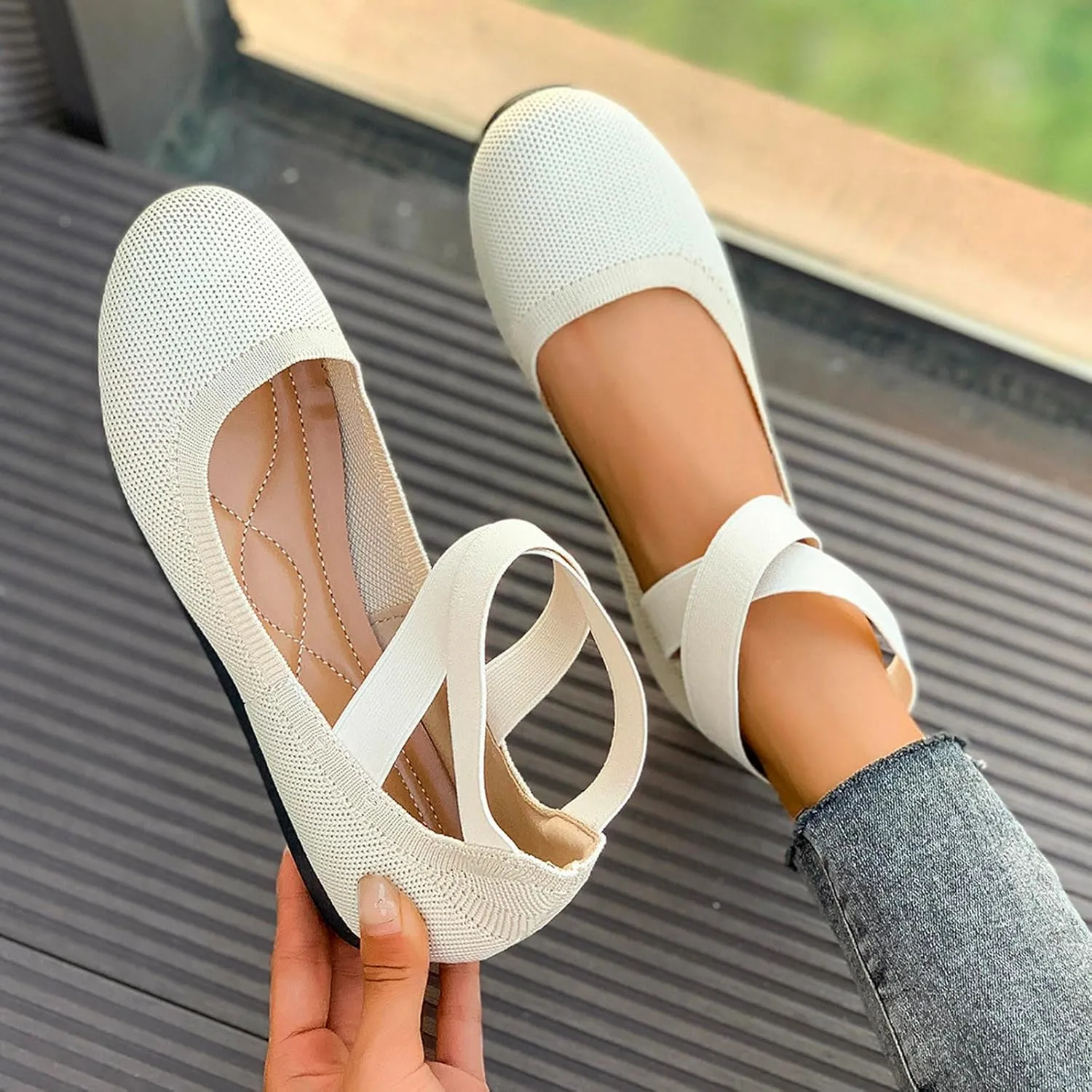 Mesh Flat Shoes Women Breathable Comfortable Shoes Casual Low-Heel Shoes Solid Fashion Shoes Plus Size Travel Shoes