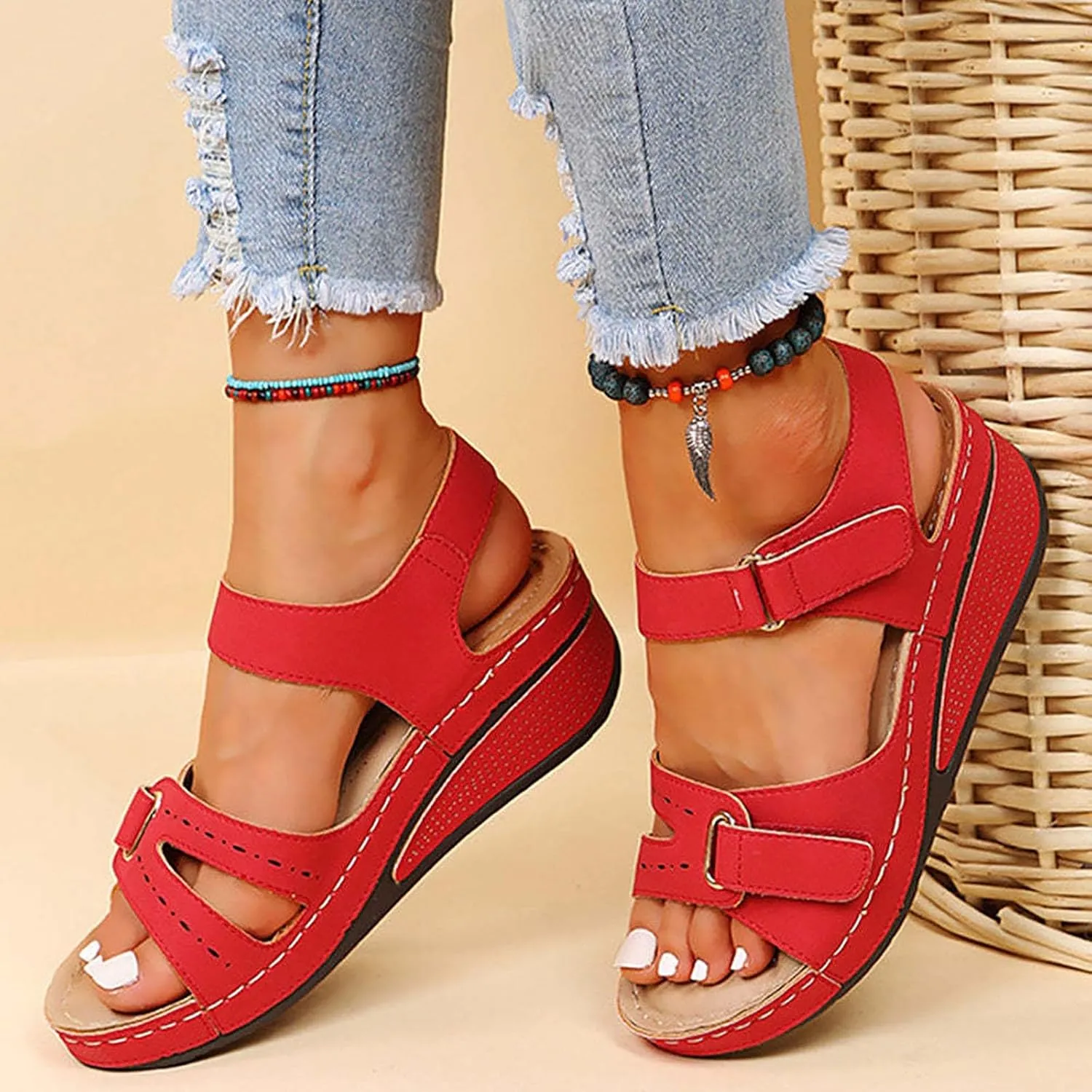 Sandals for Women 2024 Summer Waterproof Hiking Womens Sandals Comfortable Walking Athletic Outdoor Beach Sandals