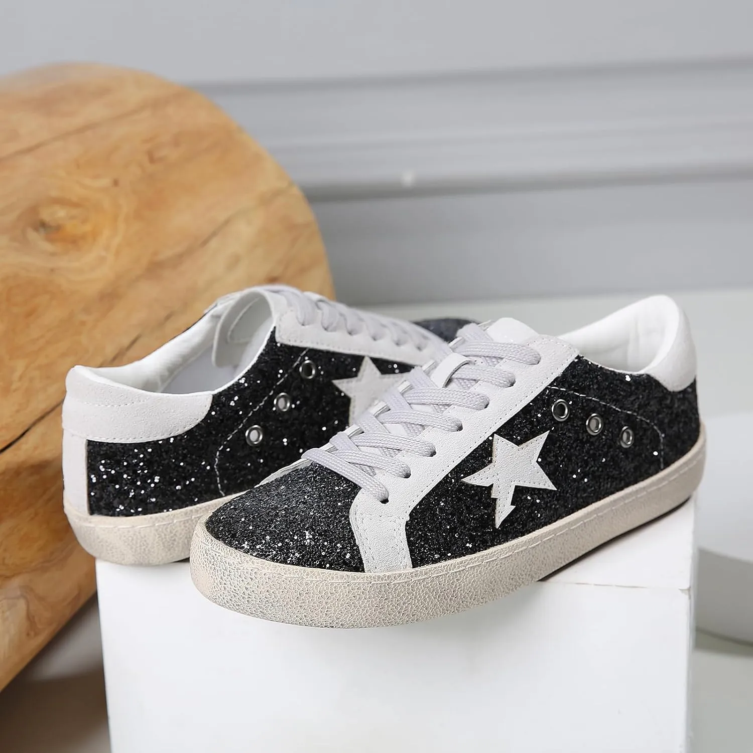 Sneakers for Women - Fashion Bling Star Sequins Sneaker - Cushioned Low Top Platform, Rubber Sole Leather Upper Lace Up Walking Shoes - Casual Comfortable Running Sports Shoes
