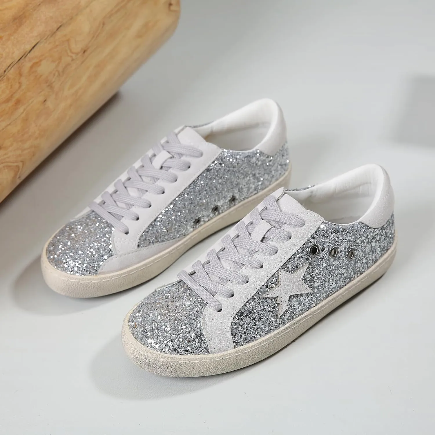 Sneakers for Women - Fashion Bling Star Sequins Sneaker - Cushioned Low Top Platform, Rubber Sole Leather Upper Lace Up Walking Shoes - Casual Comfortable Running Sports Shoes