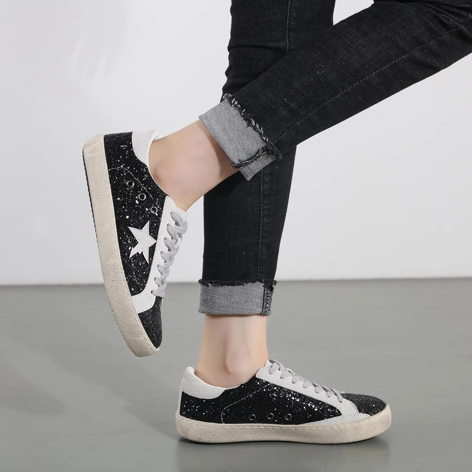 Sneakers for Women - Fashion Bling Star Sequins Sneaker - Cushioned Low Top Platform, Rubber Sole Leather Upper Lace Up Walking Shoes - Casual Comfortable Running Sports Shoes
