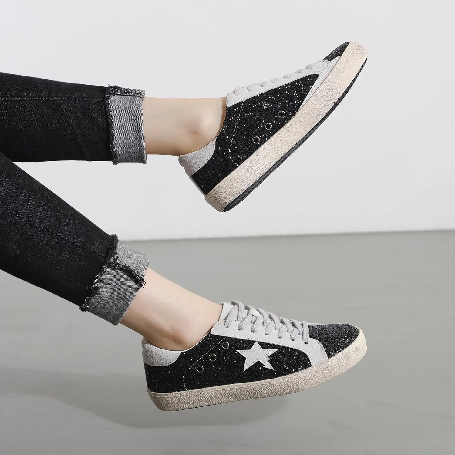 Sneakers for Women - Fashion Bling Star Sequins Sneaker - Cushioned Low Top Platform, Rubber Sole Leather Upper Lace Up Walking Shoes - Casual Comfortable Running Sports Shoes