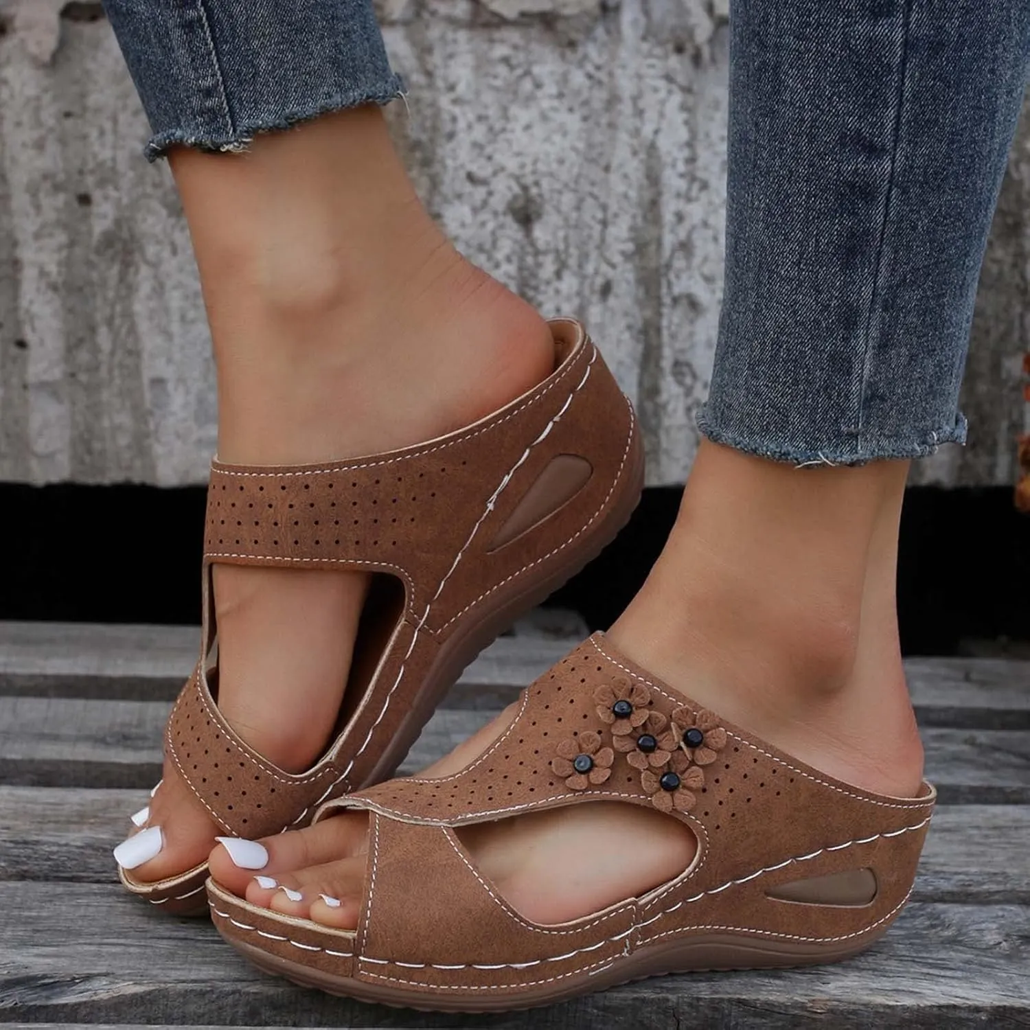 Wedge Sandals for Women 2025 Casual Orthopedic Sandals for Women Slip on Wide Width Shoes Fashion Trendy Summer Open Toe Sandal Summer Dressy Vacation Beach Shoes 2025