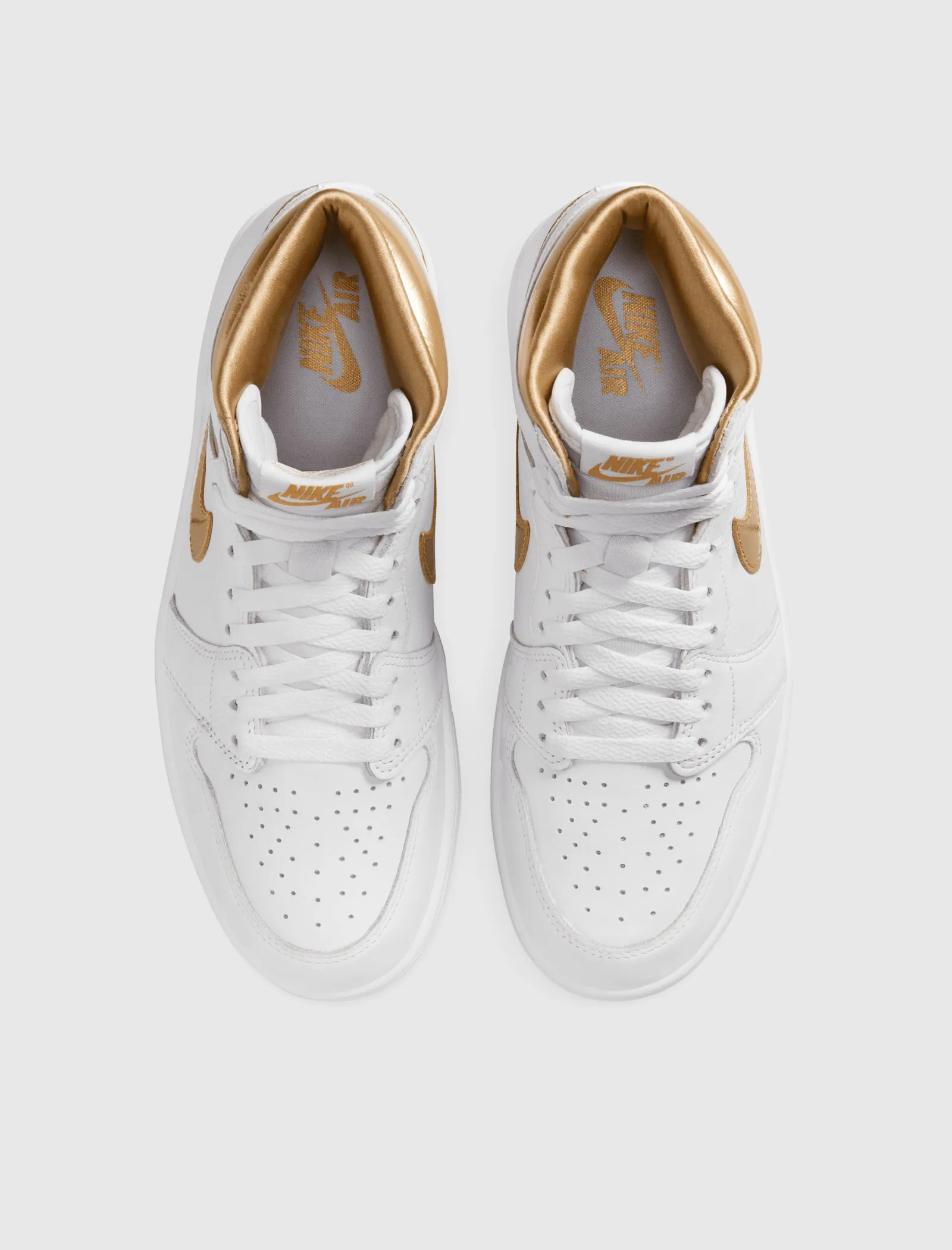 WOMEN'S AIR JORDAN 1 RETRO HIGH OG METALLIC GOLD