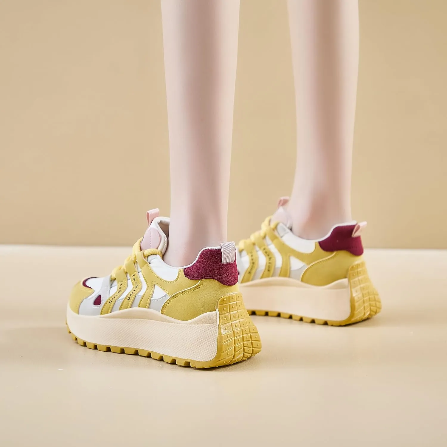 Women's Retro Platform Athletic Shoes Non-Slip Gym & Walking Shoes Lace-Up Breathable Chunky Sneakers