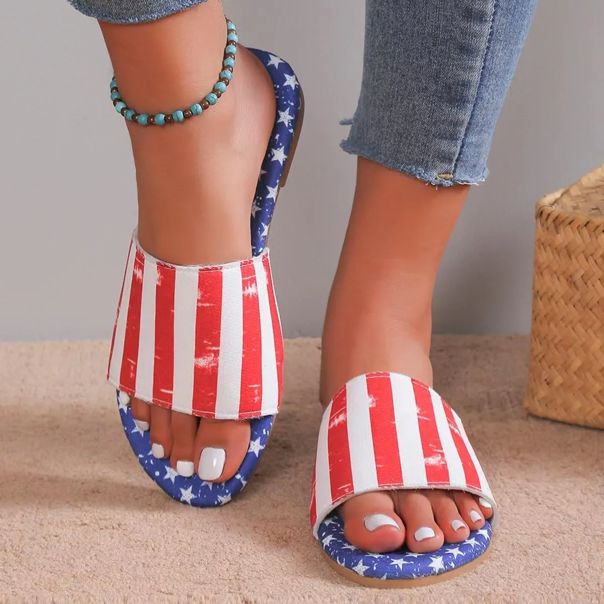 Womens Sandals Comfortable Red Star Stripe Pattern Summer Casual Slippers Wide Width Open Toe Shoes Basic Plain Slip On Slide Sandals