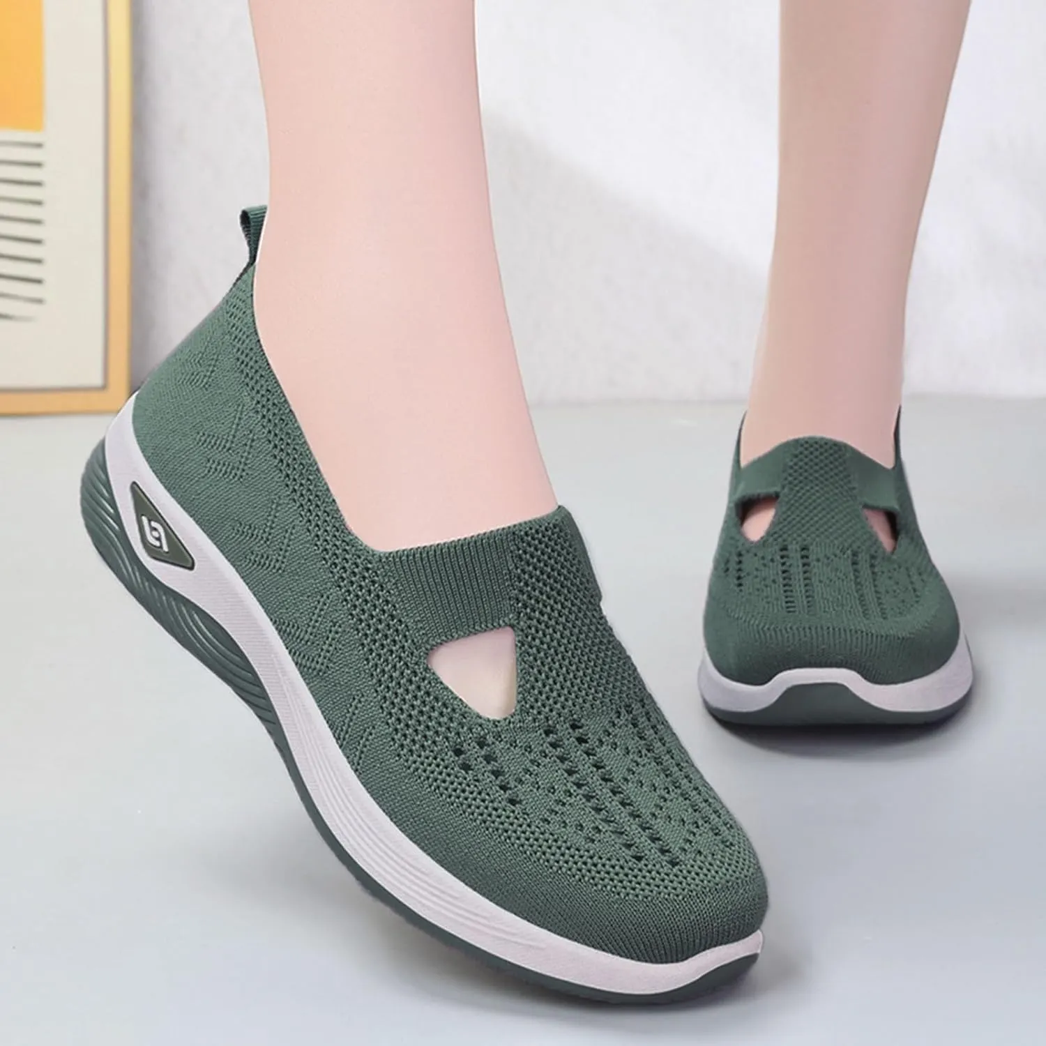 Women's Woven Orthopedic Breathable Soft Shoes Go Walking Slip on Foam Shoes Hands Free Slip in Sneakers Arch Support Shoes