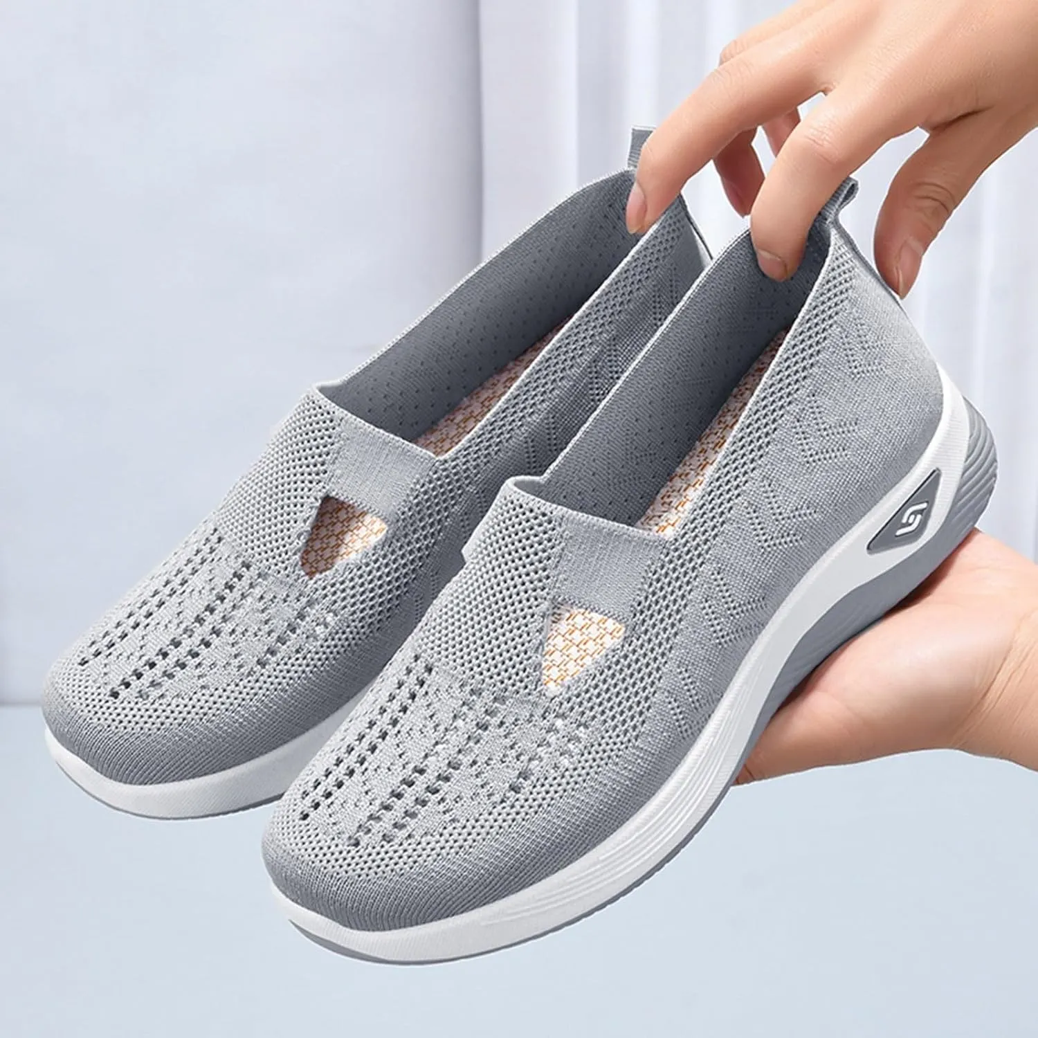 Women's Woven Orthopedic Breathable Soft Shoes Go Walking Slip on Foam Shoes Hands Free Slip in Sneakers Arch Support Shoes